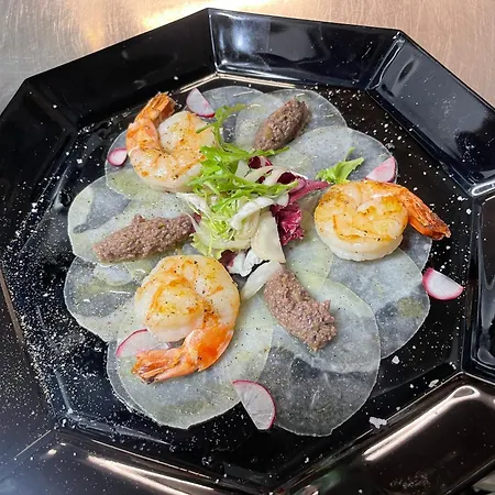 奥攀布莱克酒店 宾馆 3*