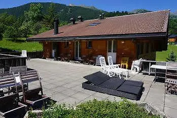 奥攀布莱克酒店 3* 格林德瓦